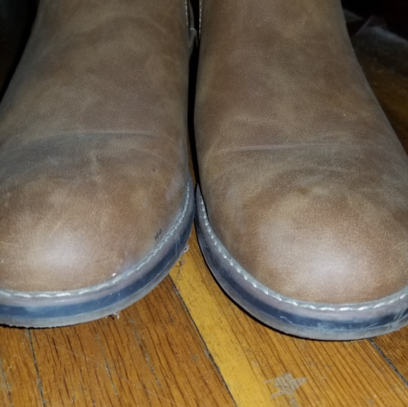 CHELSEA BOOTS - Picture 2 of 5